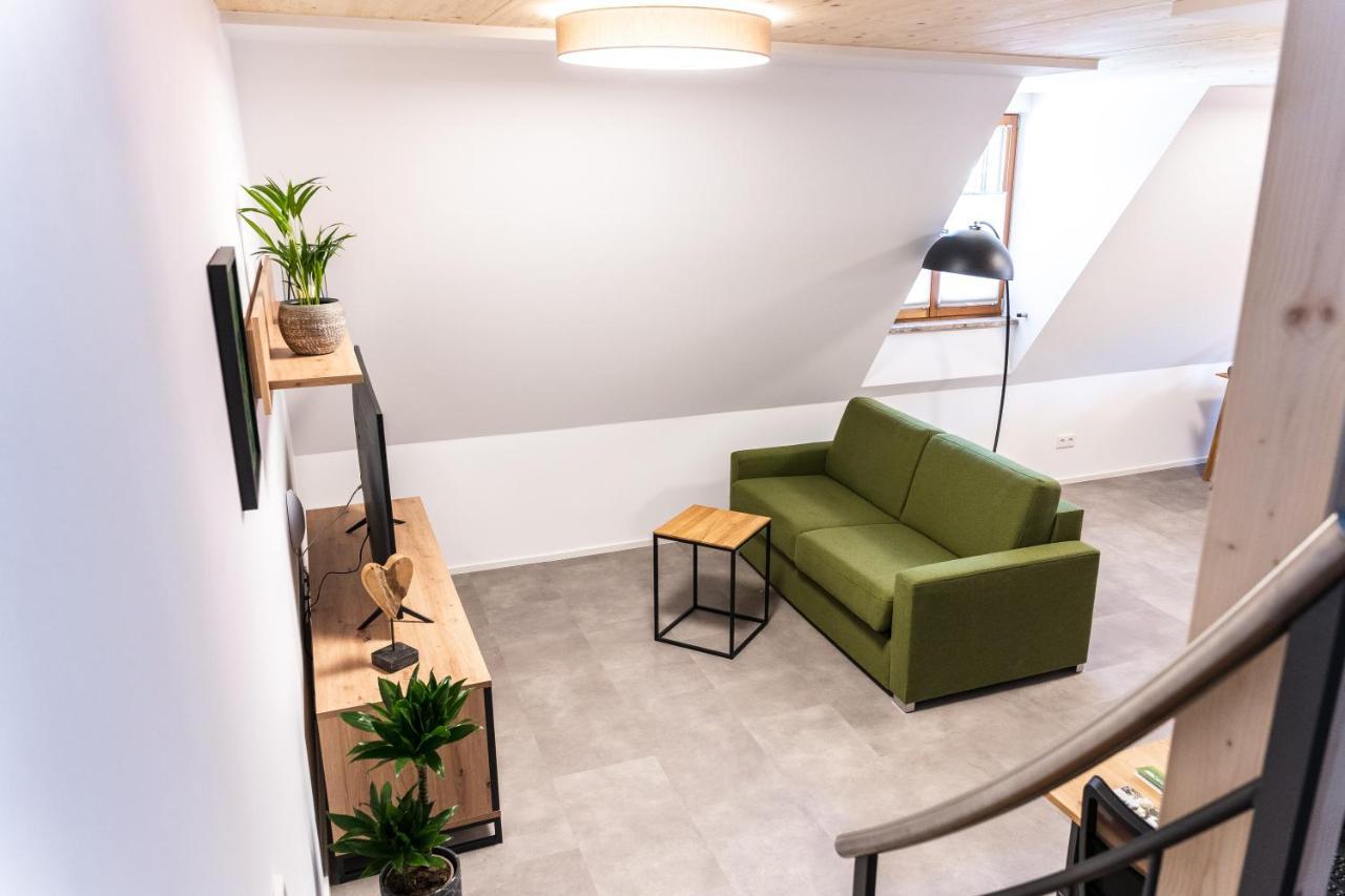 4 Apartments Im Hof By Gasthof Linde Albstadt Bagian luar foto