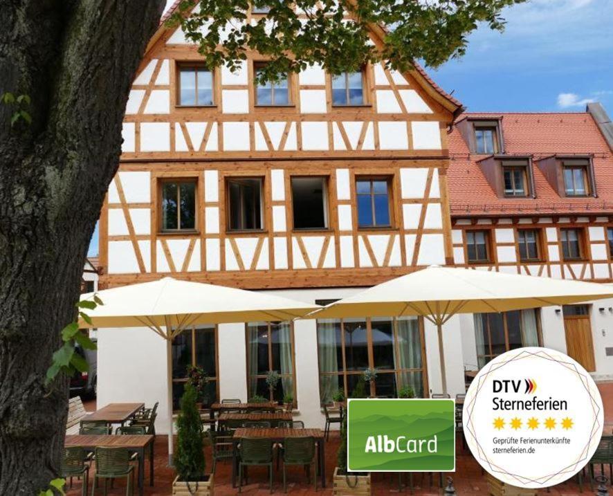 4 Apartments Im Hof By Gasthof Linde Albstadt Bagian luar foto